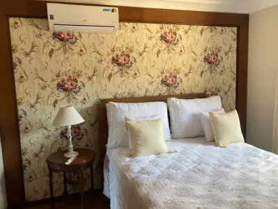 LOTE 000 - Apartamentos 405 e 406 + Box 15, 31, 32 e 14. Finamente decorado