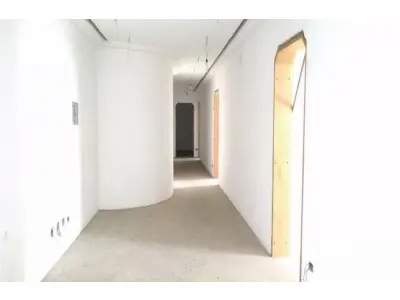 LOTE 000 - O APARTAMENTO N° 101, localizado no 10° andar do Edificio Vol D'Oiseau, situado à Avenida Giovanni Gronchi, nº 4.864, na Vila Andrade e Parque Bairro Morumbi, 29° Suddistrito  - Santo Amaro, com area privativa de 864,52m² e 5 vagas de garagem