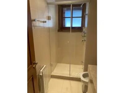 LOTE 000 - Apartamentos 405 e 406 + Box 15, 31, 32 e 14. Finamente decorado