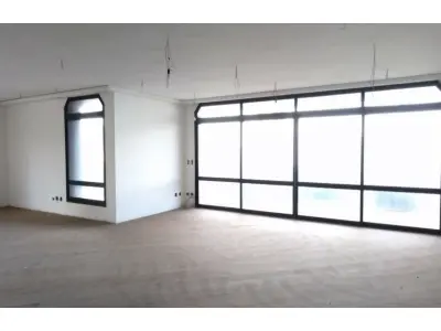 LOTE 000 - O APARTAMENTO N° 101, localizado no 10° andar do Edificio Vol D'Oiseau, situado à Avenida Giovanni Gronchi, nº 4.864, na Vila Andrade e Parque Bairro Morumbi, 29° Suddistrito  - Santo Amaro, com area privativa de 864,52m² e 5 vagas de garagem