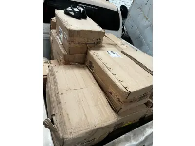 LOTE 000 - 480 pares de sandálias de plástico