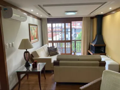 LOTE 000 - Apartamentos 405 e 406 + Box 15, 31, 32 e 14. Finamente decorado