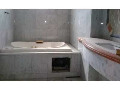 LOTE 000 - O APARTAMENTO N° 101, localizado no 10° andar do Edificio Vol D'Oiseau, situado à Avenida Giovanni Gronchi, nº 4.864, na Vila Andrade e Parque Bairro Morumbi, 29° Suddistrito  - Santo Amaro, com area privativa de 864,52m² e 5 vagas de garagem