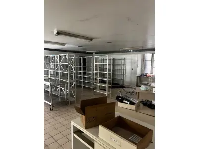 LOTE 001 - Bens móveis LOTE ENGOLBADO