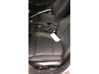 LOTE 001 - BMW X1 XDRIVE 28i 3.0 24v 4x4 Aut., Gasolina, ano 2010/2011, cor branca