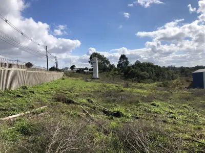 Lote 002 - pavilhão industrial na cidade de alvorada, terreno com a área de 24.284,50m2, constituído dos lotes números 1 ao 8 da qua-dra a, formada pe