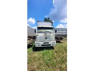 LOTE 000 - Volkswagen 17210 2p (diesel), fabricação/modelo 2004/2004