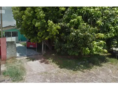 LOTE 041 - Um terreno urbano com edificação em alvenaria e em madeira, situado na Rua Limoeiro, sob numeração 68, no município de Portão/RS