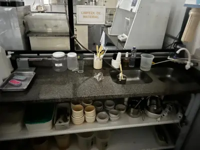 LOTE 000 - FARMACIA DE MANIPULAÇÃO COMPLETA