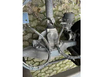 LOTE 002 - Caminhão M.Benz/Accelo 815 CE, diesel, cor branca, carroceria fechada/cabine estendida, fabricação/modelo 2021/2022 (sem chave)