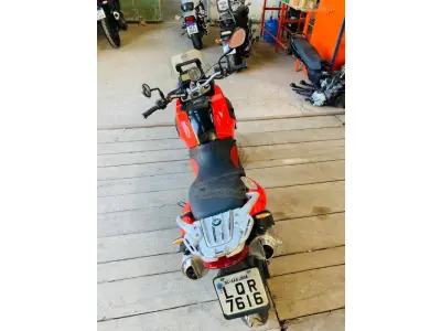 LOTE 009 - BMW/G 650 GS, fabricação/modelo 2012/2013, placa LQR 7616, cor vermelha