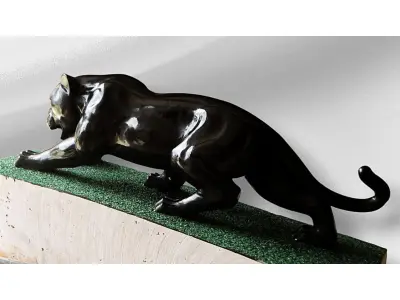 LOTE 001 - ESCULTURA PANTERA EM XISTO E ESMERALDA