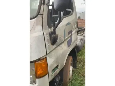 LOTE 010 - Caminhão Hyundai/HD 80, fabricação/modelo 2021/2022, diesel, cor branca, carroceria fechada (sem chave)