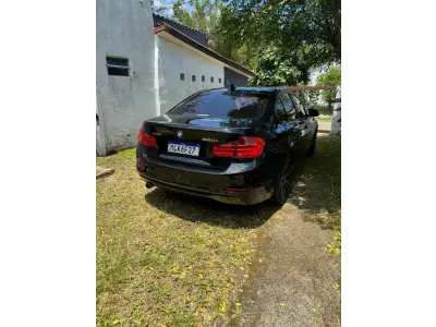 LOTE 002 - I/BMW 320I ACTIVE FLEX ANO 2013/2014