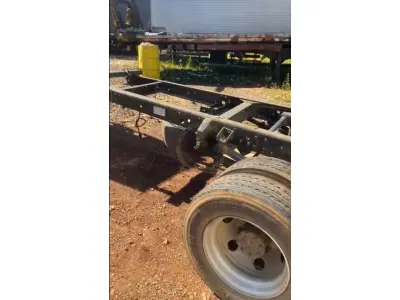 LOTE 009 - Caminhão Hyundai HD 80, fabricação/modelo 2021/2022, diesel, cor branca, carroceria fechada (sem chave)