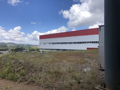 LOTE 001 - Um terreno, no Loteamento Berçário Industrial, em Nova Bassano/RS