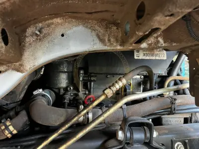 LOTE 001 - Caminhão M.Benz/Accelo 1016 CE, diesel, cor branca, carroceria fechada/cabine estendida, fabricação/modelo 2021/2022 (sem chave)