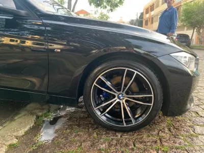 LOTE 002 - I/BMW 320I ACTIVE FLEX ANO 2013/2014