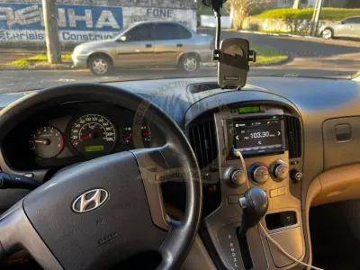 LOTE 004 - H1 Starex SVX 2.4 16V, fabricação/modelo 2008/2009