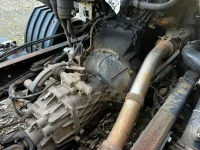 LOTE 001 - Caminhão M.Benz/Accelo 1016 CE, diesel, cor branca, carroceria fechada/cabine estendida, fabricação/modelo 2021/2022 (sem chave)