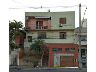 LOTE 002 - uma garagem na rua Gastão Hasslocher Mazzeron nº 391, co m 31m2
