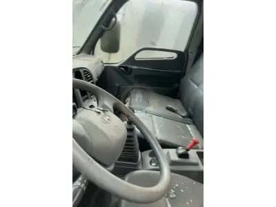 LOTE 010 - Caminhão Hyundai/HD 80, fabricação/modelo 2021/2022, diesel, cor branca, carroceria fechada (sem chave)