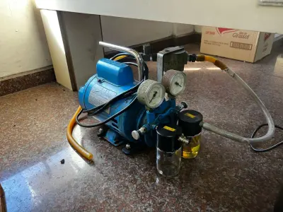 LOTE 016 - Laboratório