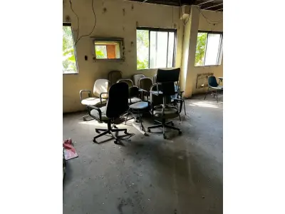 LOTE 016 - Laboratório