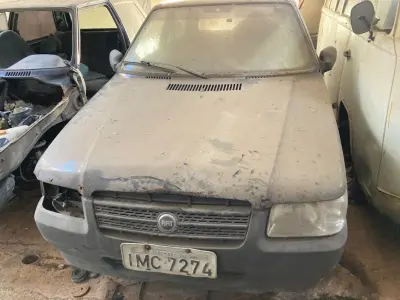 LOTE 035 - Fiat Uno Mille Fire, fabricação/modelo 2004/2005, cor azul