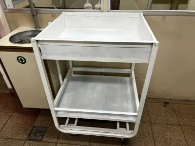 LOTE 016 - Laboratório