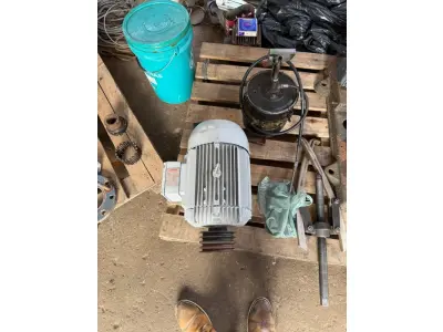 LOTE 001 - Lote sucatas