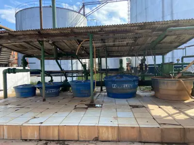 LOTE 027 - Tanque oleo