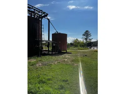 LOTE 004 - Pátio atrás derivados