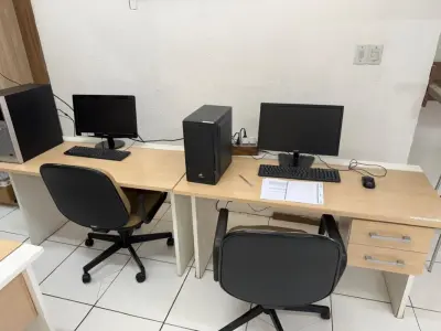 LOTE 030 - escritório