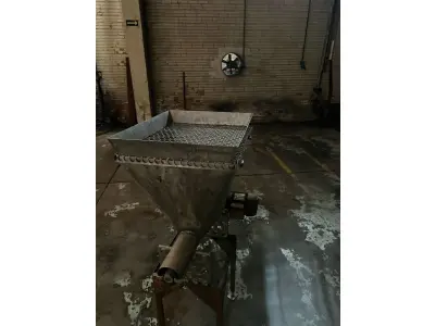 LOTE 018 - Derivados