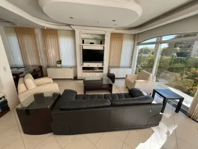 LOTE 000 - Lote de moveis para casa