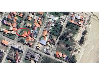 LOTE 000 - O imóvel na Rua Rene nº 101, Praia dos Coqueiros, Xangri-lá, entre as praias Noiva do Mar e Arpoador, constituído do lote nº 27 da quadra 03, com a área de 459,15m2