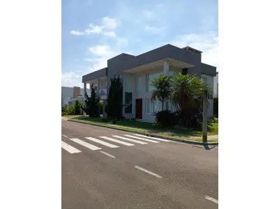 LOTE 000 - O imóvel na Avenida Interbalneários nº 436, lote 1L, situado no Condomínio Horizontal de Lotes Porto Coronado, localizado na Praia de Atlântida, município de Xangri-lá, constituído do lote 1L, da quadra L, com área superficial privativa de 450m2