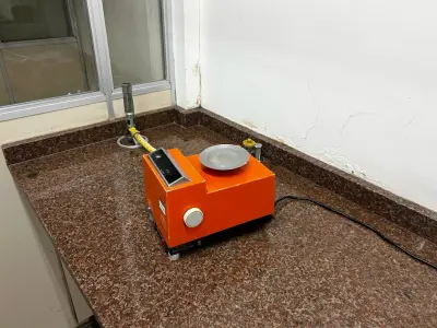 LOTE 016 - Laboratório