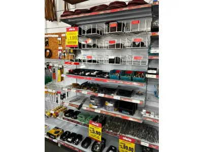 LOTE 002 - Lote englobado de todos os itens de ferragem