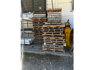 LOTE 002 - Lote englobado de todos os itens de ferragem