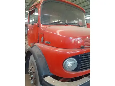 LOTE 003 - Mercedes Benz 1513 toco, vermelho