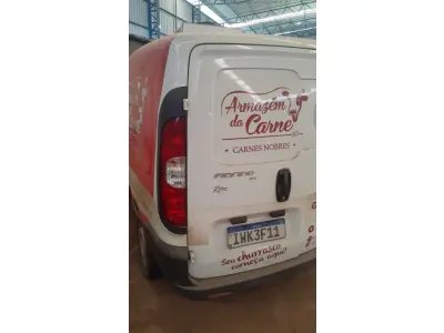 LOTE 002 - Fiat Fiorino 1.4 flex, ano 2015, branca c/ baú refrigerado