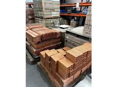 LOTE 002 - Lote englobado de todos os itens de ferragem