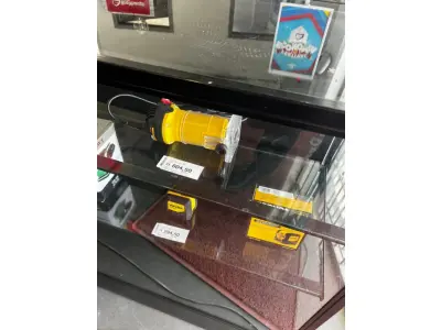 LOTE 002 - Lote englobado de todos os itens de ferragem