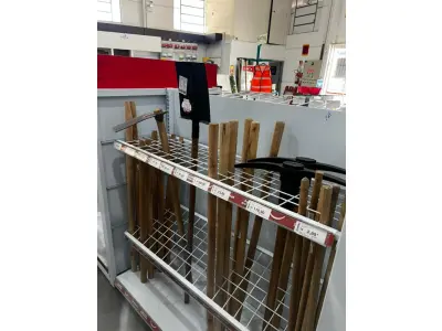 LOTE 002 - Lote englobado de todos os itens de ferragem