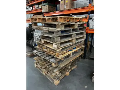 LOTE 002 - Lote englobado de todos os itens de ferragem