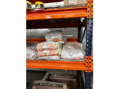 LOTE 002 - Lote englobado de todos os itens de ferragem