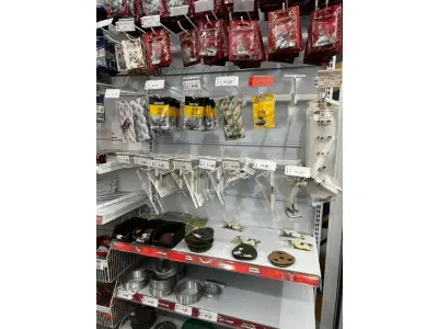 LOTE 002 - Lote englobado de todos os itens de ferragem