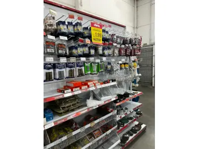 LOTE 002 - Lote englobado de todos os itens de ferragem